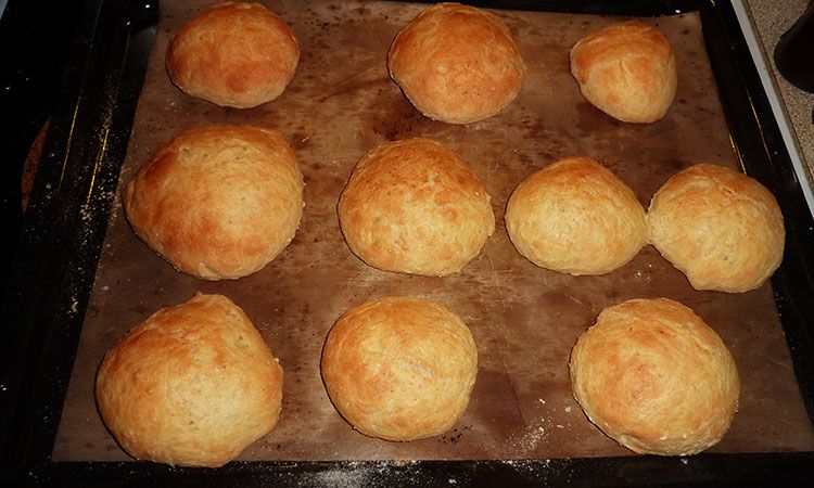 baked buns