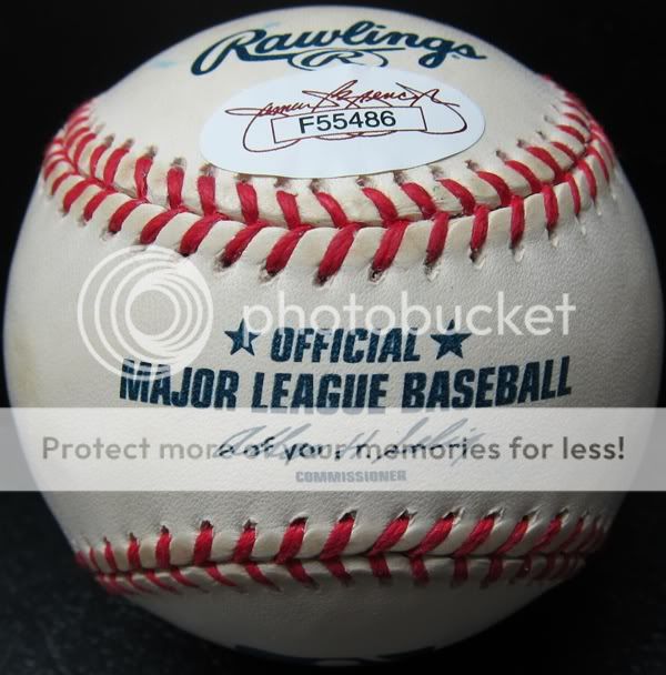 ENJOY A SECOND SINGLE SIGNED BASEBALL OF A FORMER METS PLAYER (TO BE 